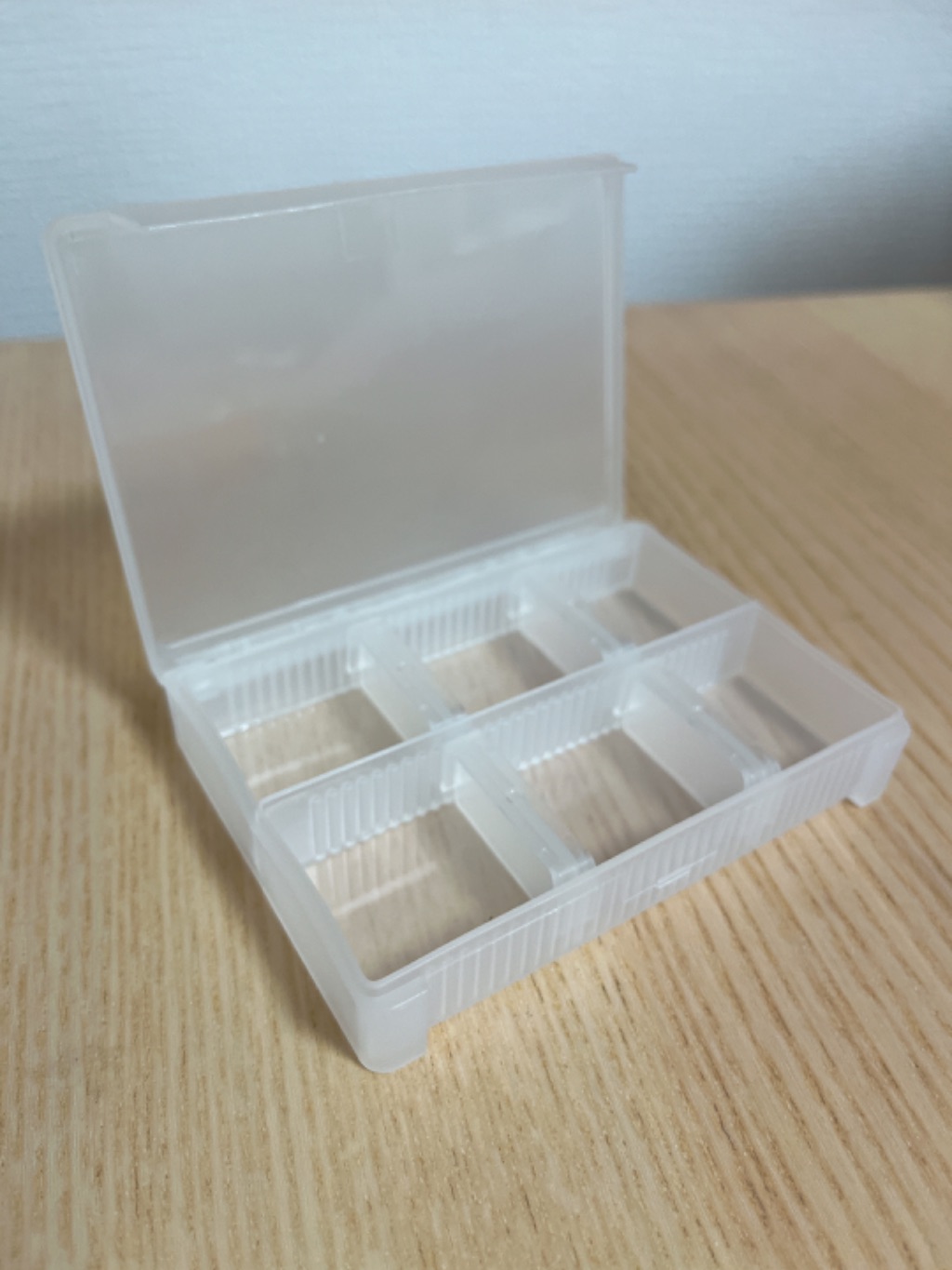 仕切れるお薬ケース ダイソー レビュー 1枚目